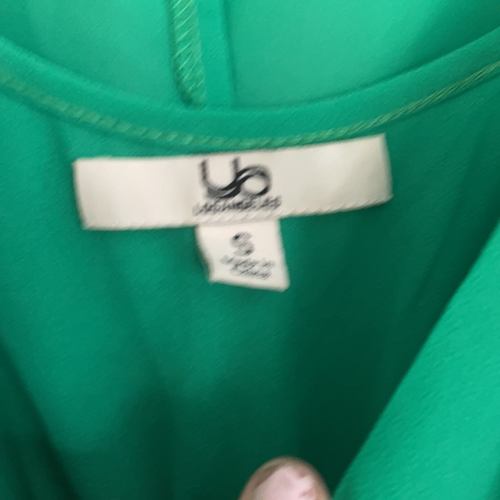 Green Dress - Picture 3 of 4